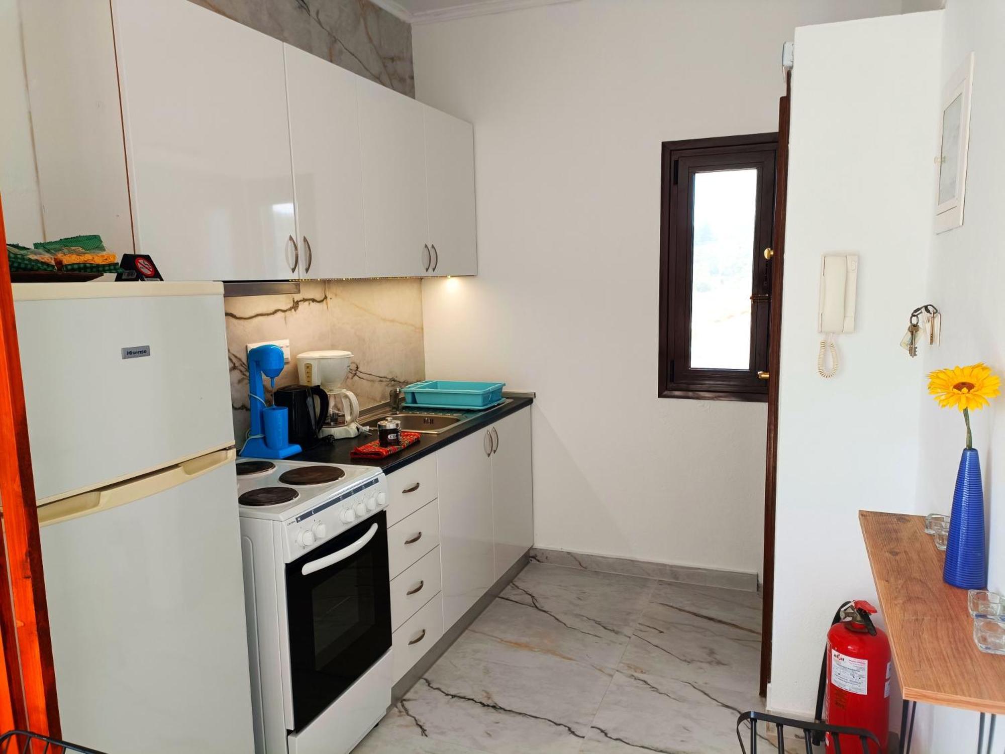 Salonikiou Beach Apartments & Villas Áyios Nikólaos Exterior foto