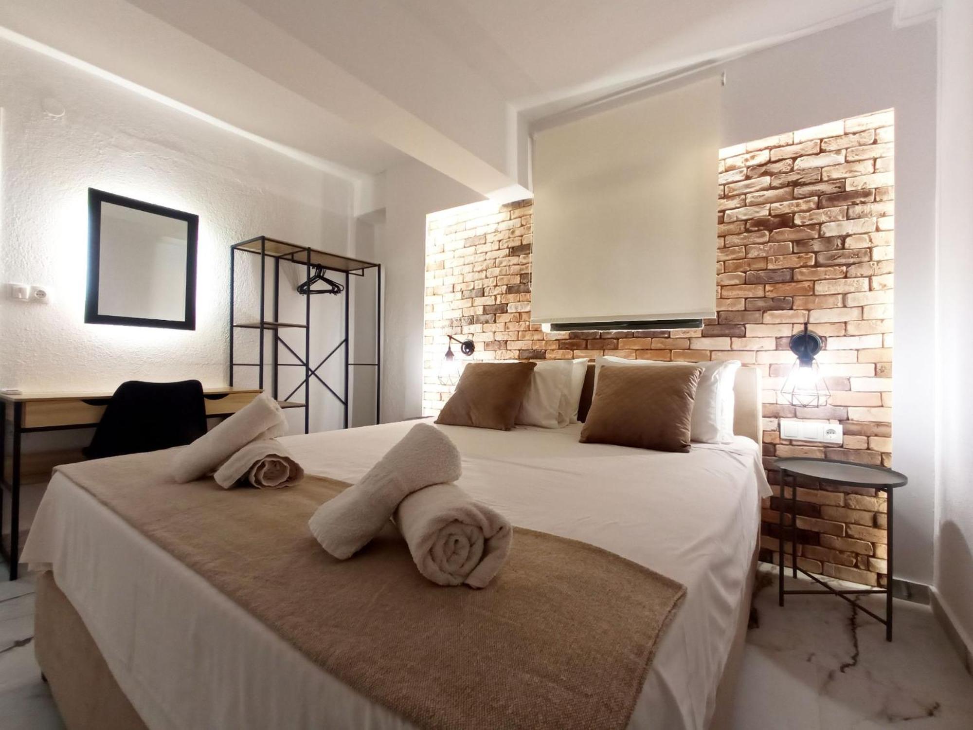 Salonikiou Beach Apartments & Villas Áyios Nikólaos Exterior foto