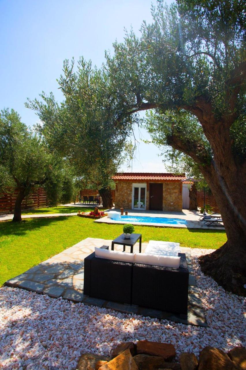 Salonikiou Beach Apartments & Villas Áyios Nikólaos Exterior foto
